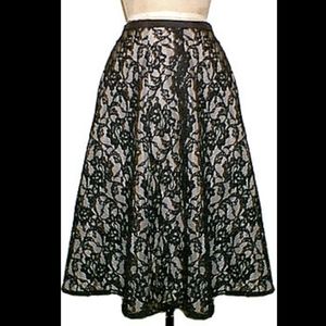 Lace Circle Skirt in Black